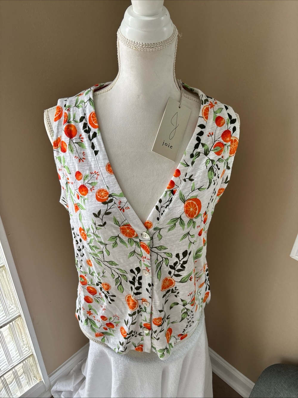 Joie Linen Blend White Sleeveless Button Tank with Orange Citrus Print L